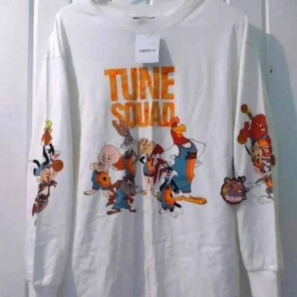 Forever 21 and space jam tee-oversized small **NEW** - Picture 1 of 8
